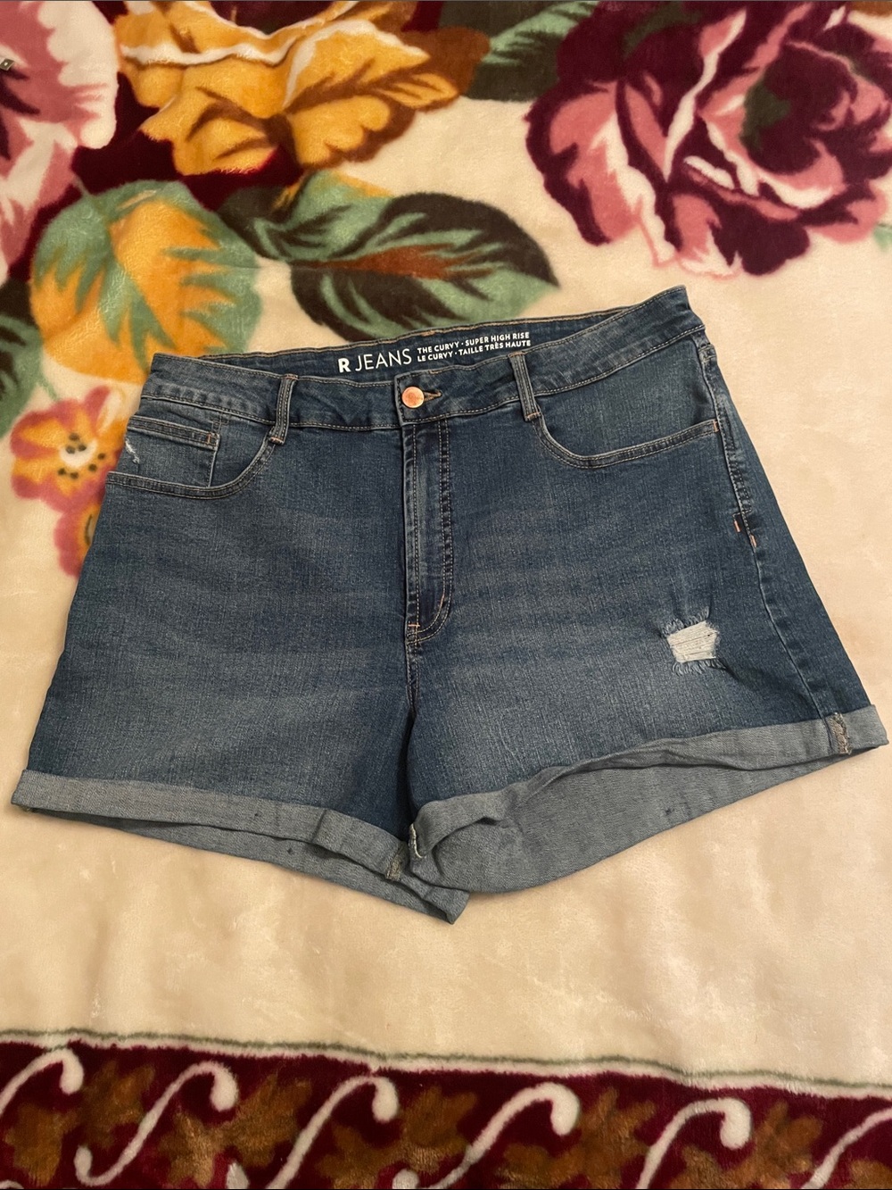 R Jeans The Curvy Super High Rise Women's Dark Blue Denim Roll-Cuff Shorts 34”